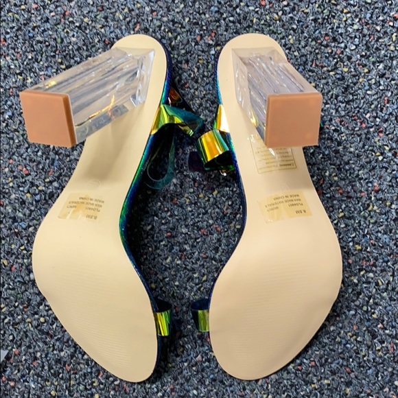 CAPE Robbin New “MERCY “ Sandals size 8.5M. - Picture 4 of 12